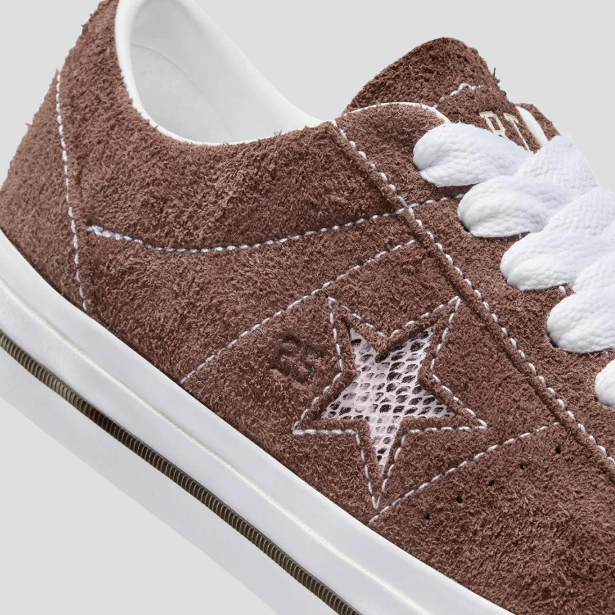 Converse Cons & Quartersnacks One Star Pro Low - Dark Clove - Image 2