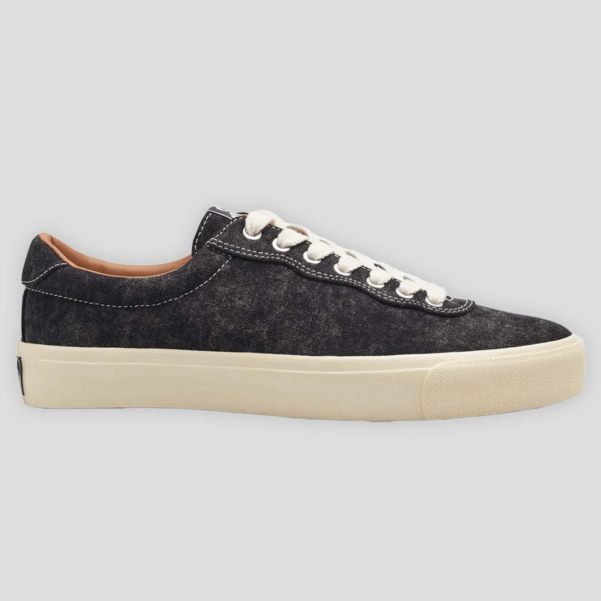 Last Resort AB VM001-Lo Canvas - Washed Black / White