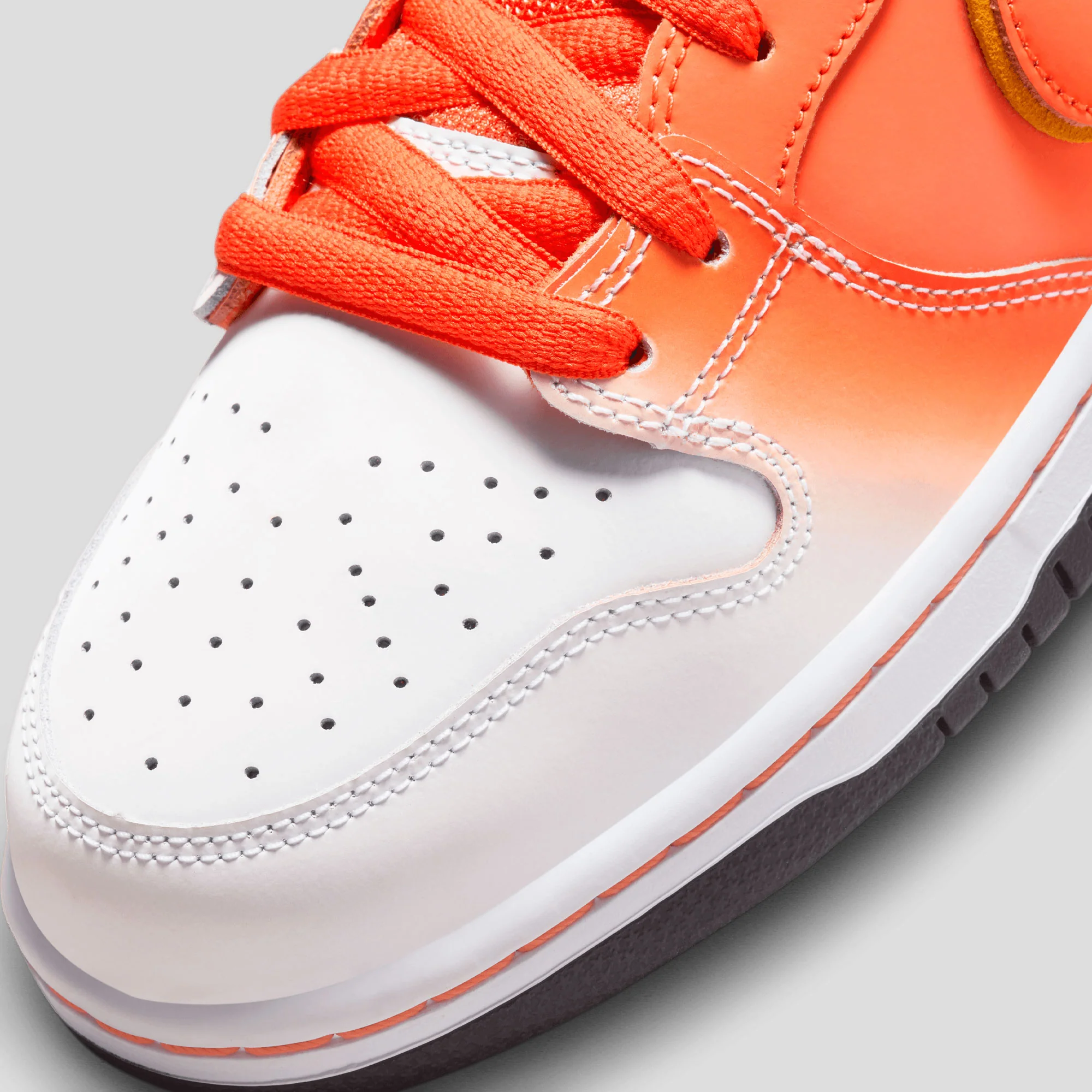 Nike SB Dunk High Pro - Amarillo / Orange - Image 4
