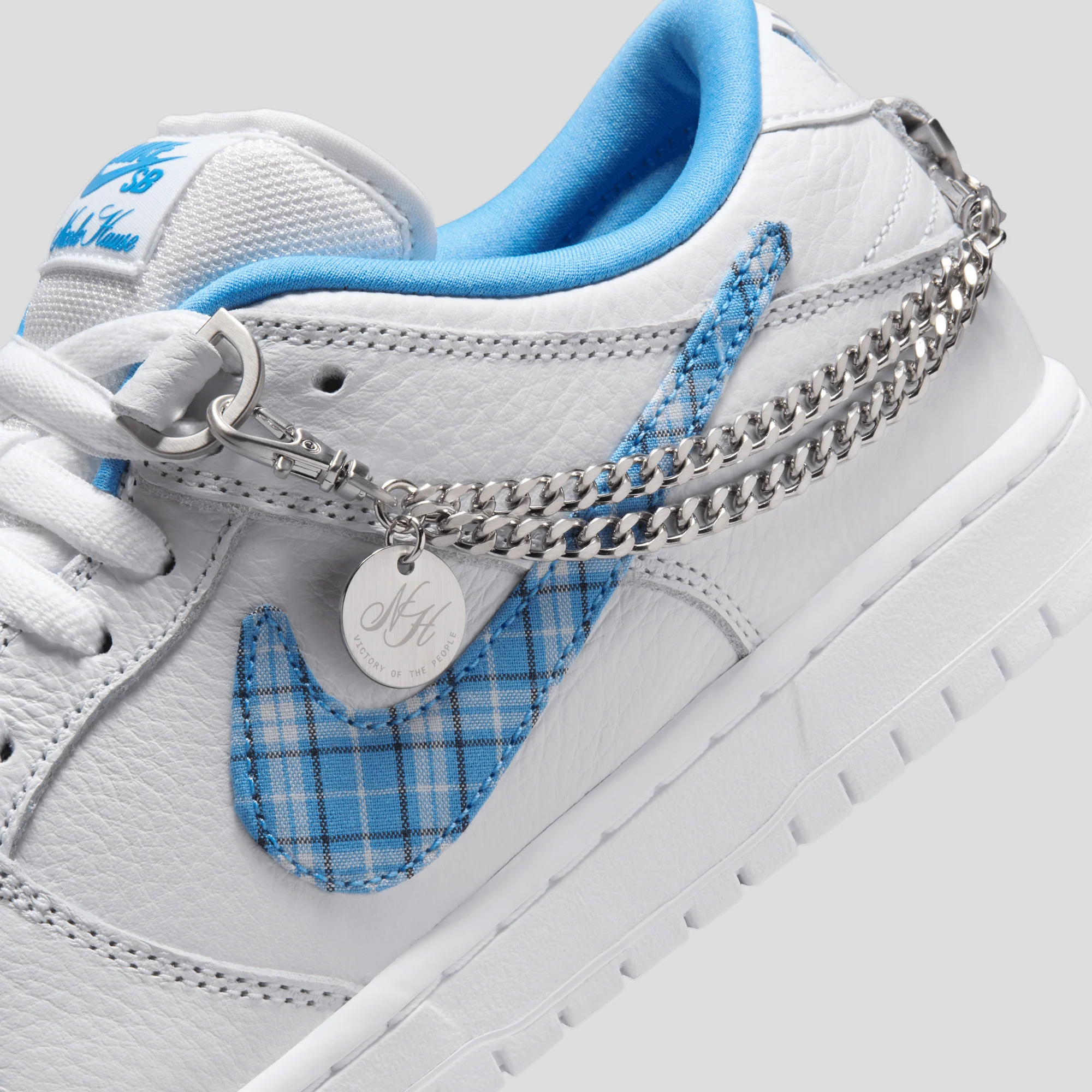 Nike SB Dunk Low Pro Nicole Hause - White/ University Blue - Image 4