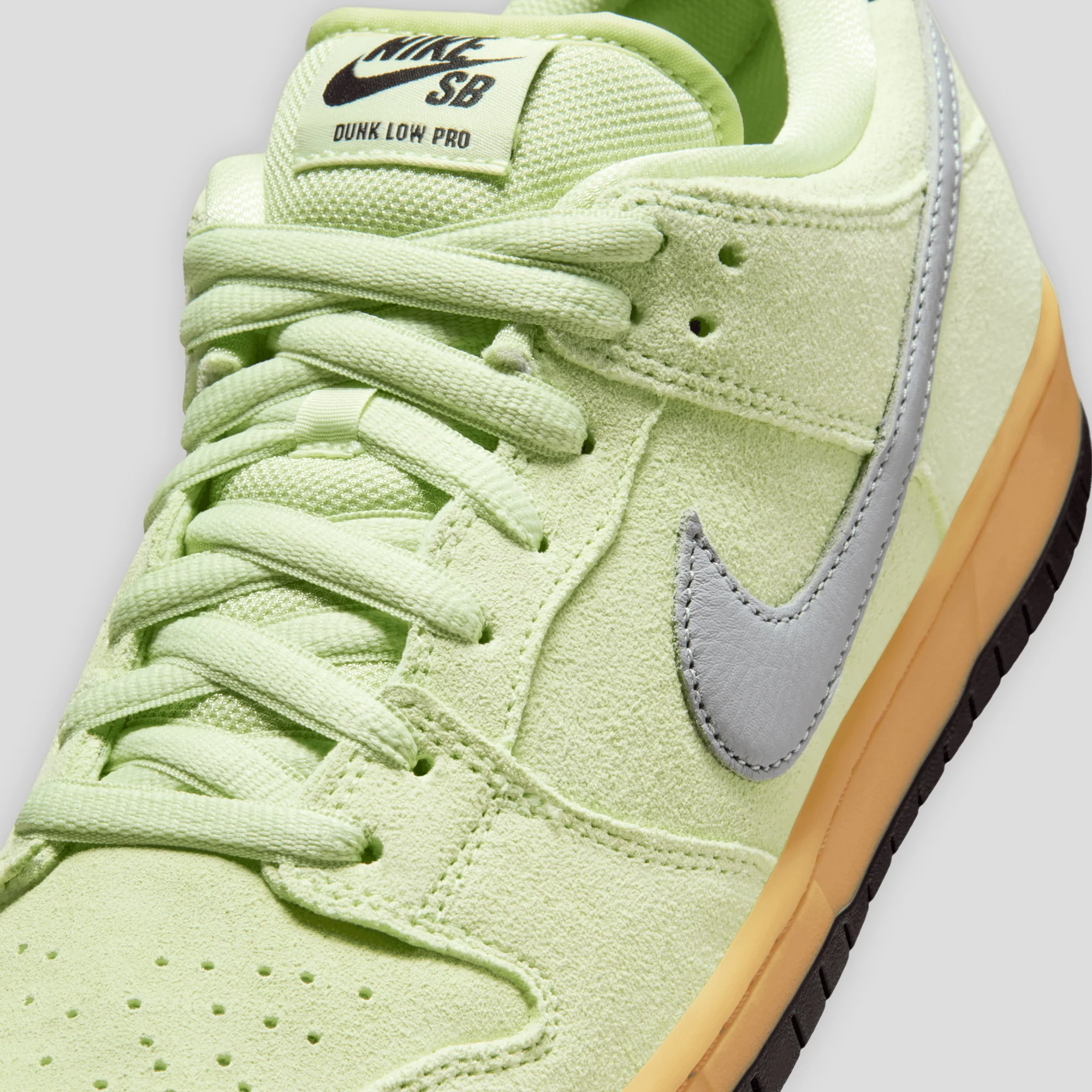 Nike SB Dunk Low Pro Verdugo Mountain - Light Liquid Lime / Black - Image 3