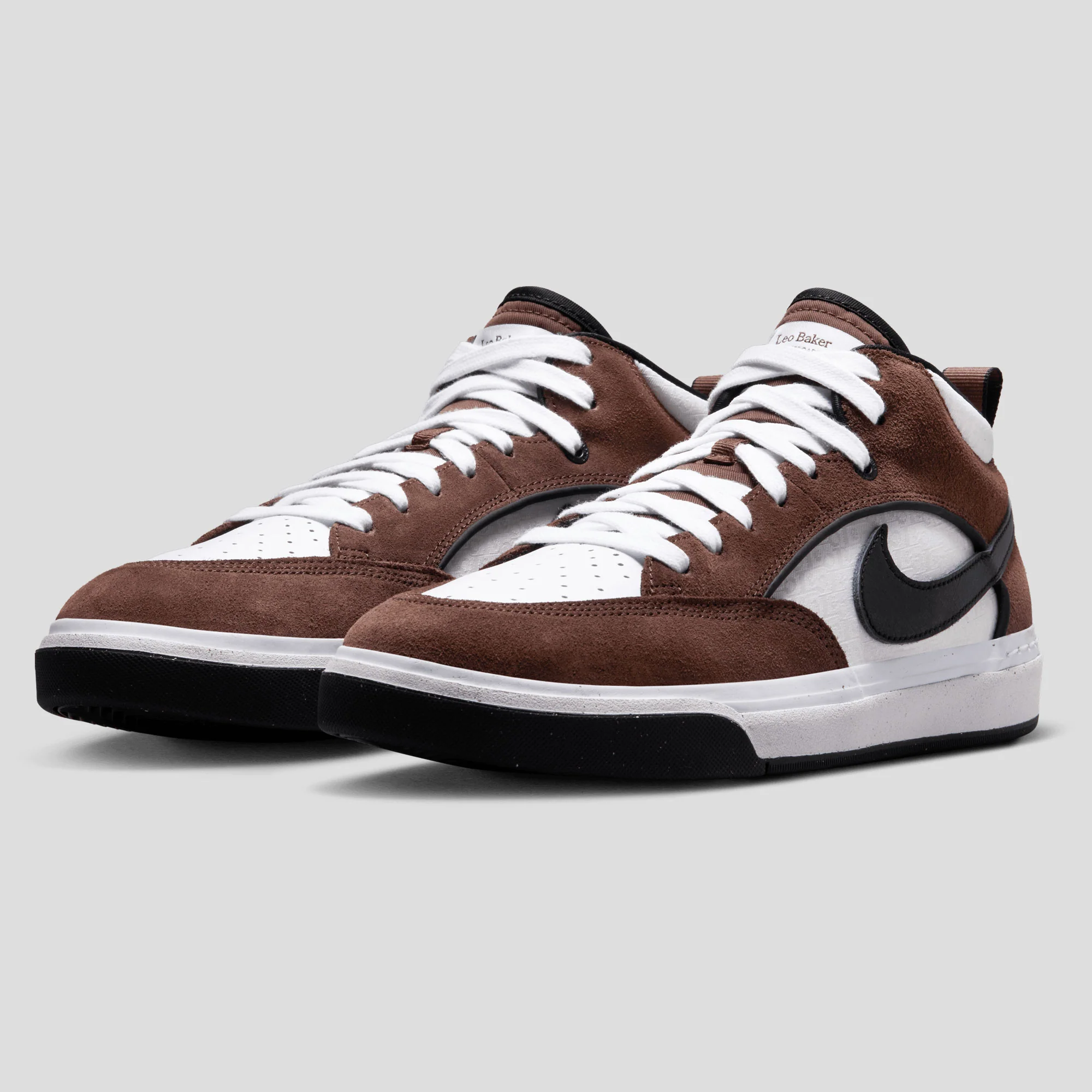 Nike SB React Leo - Chocolate / Black-White-Black - Image 4