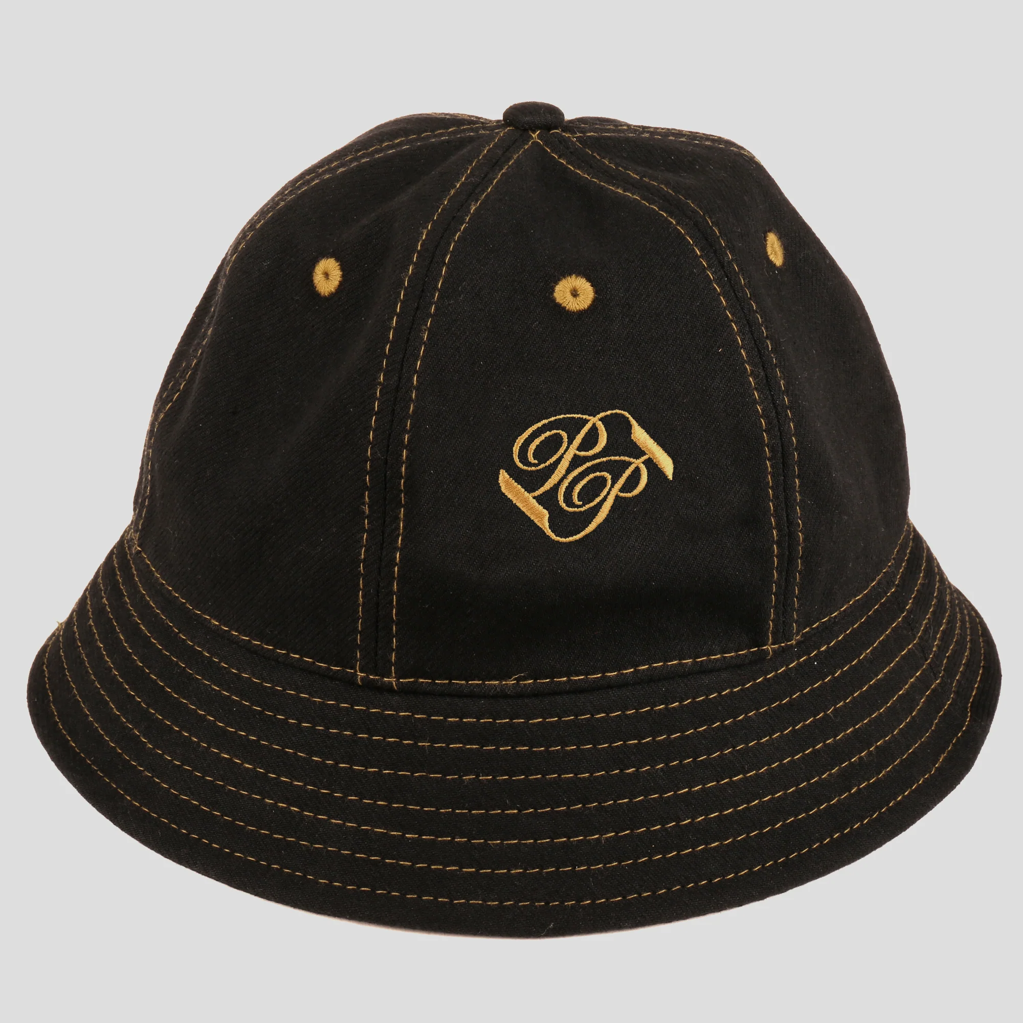 PASS~PORT "BANNER" BUCKET HAT BLACK