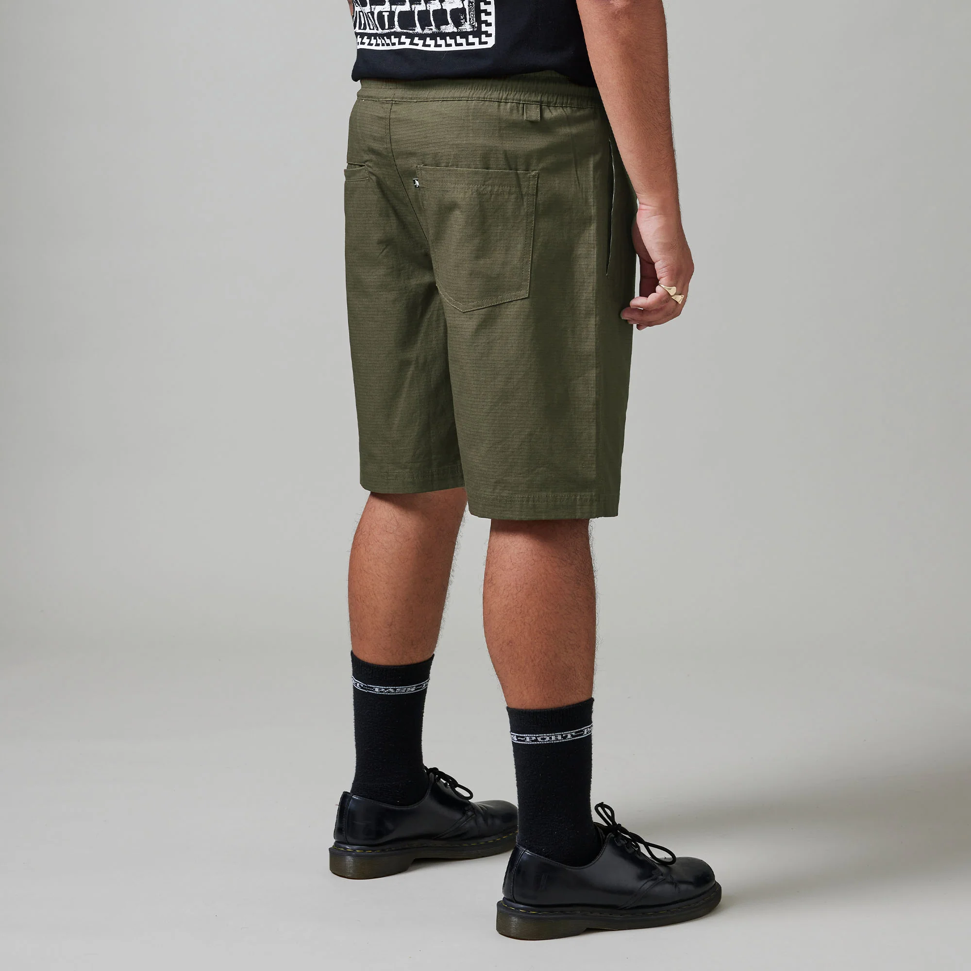 Pass~Port Drain Ripstop Casual Short - Olive - Image 3
