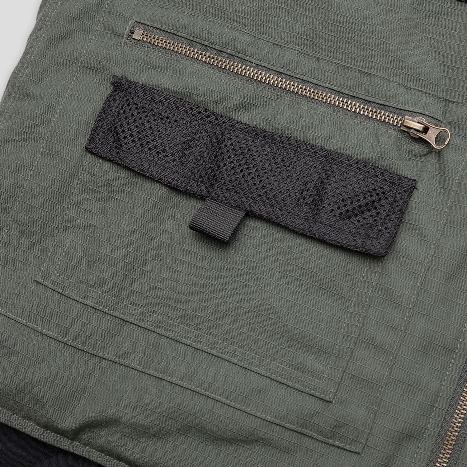 Pass~Port Frog Lure Ripstop Fishing Vest - Moss - Image 5