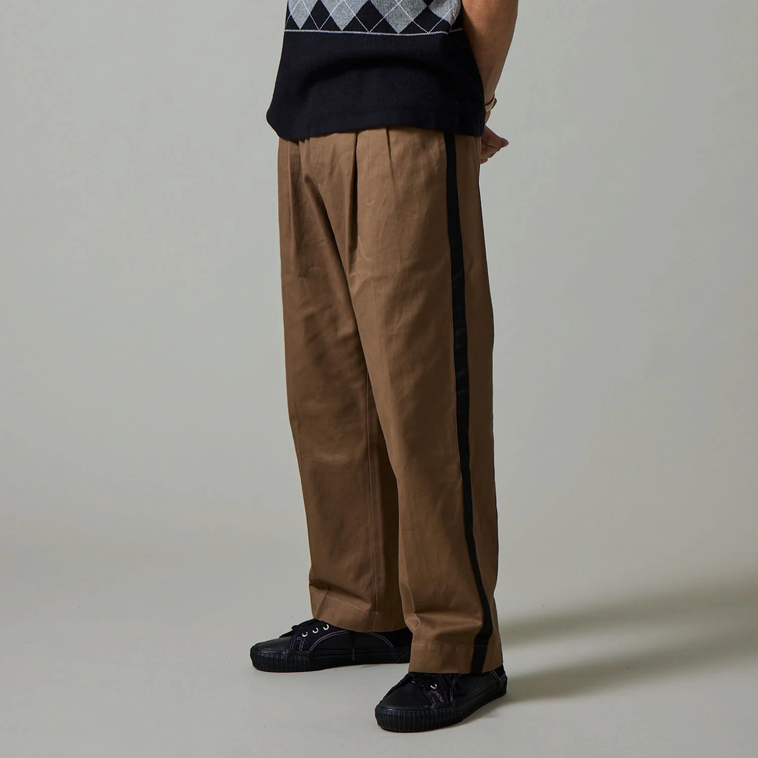 Pass~Port Leagues Club Striped Pant - Taupe / Black - Image 2